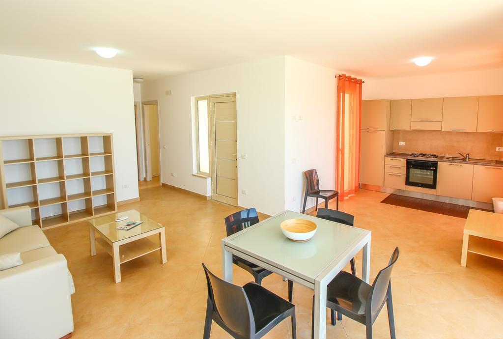 Family Suite Porto Vecchio ลัมเปดูซา ภายนอก รูปภาพ